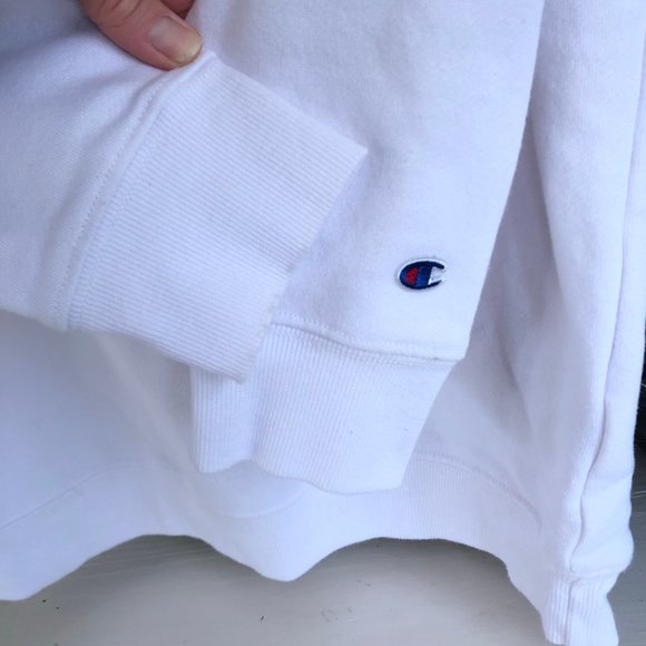 Girls Champion Sweatshirt - Picture 4 of 4